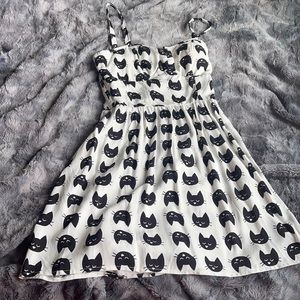 ✨4 for $15✨ Black & White Cat Head Dress
